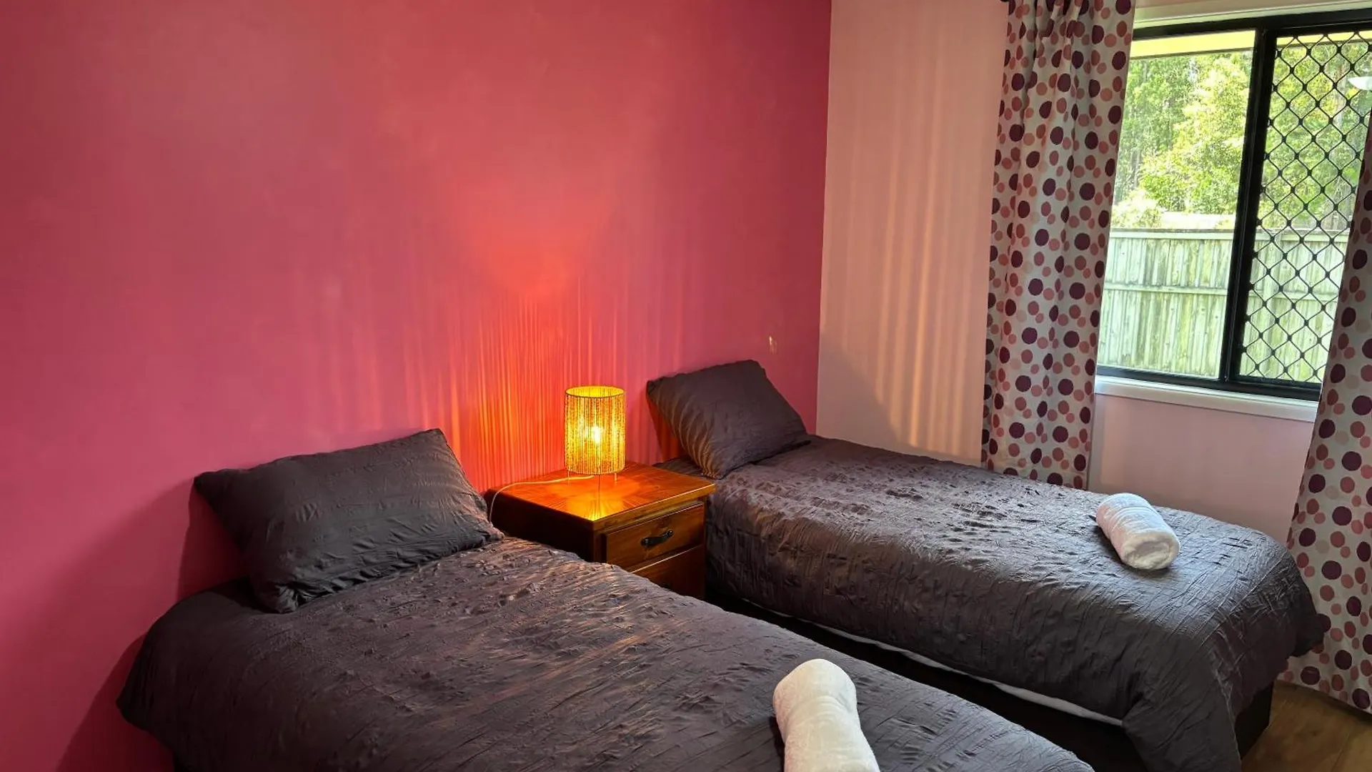 Holiday home Family Retreat In Caboolture Big House Villa